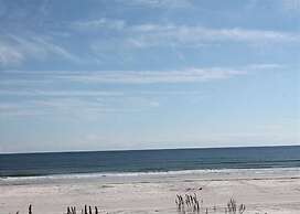 Pet Friendly, Oceanfront, 3 Bed, 2 Bath - Ocean Paradise