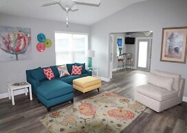 Pet Friendly, 3 BR, 2 BA, Private Pool - Sunset Harbor