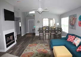 Pet Friendly, 3 BR, 2 BA, Private Pool - Sunset Harbor