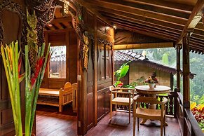 Be Bali Hut Farm Stay
