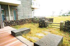 Phoenix Island Ocean Star Resort