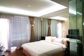 Phoenix Island Ocean Star Resort