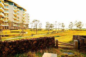 Phoenix Island Ocean Star Resort