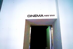 Phoenix Island Ocean Star Resort