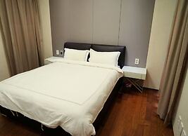 Phoenix Island Ocean Star Resort