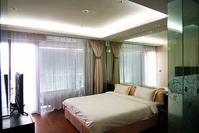 Phoenix Island Ocean Star Resort