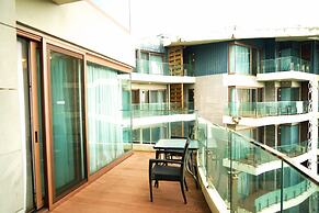 Phoenix Island Ocean Star Resort