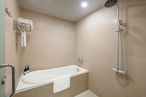 HB Serviced Apartment - 121B Quan Hoa