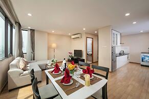 HB Serviced Apartment - 121B Quan Hoa