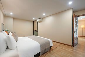 HB Serviced Apartment - 121B Quan Hoa