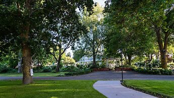 The Jolly Poacher Retreat