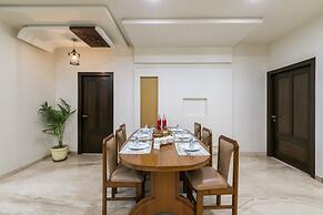 Bungalow by the station by Vista Rooms