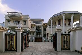 Krishnalaya Mansion By Vista Rooms