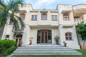 Krishnalaya Mansion By Vista Rooms
