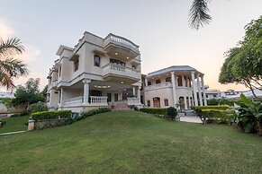 Krishnalaya Mansion By Vista Rooms