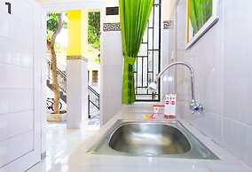 OYO 1427 Azzahra Guest House Syariah