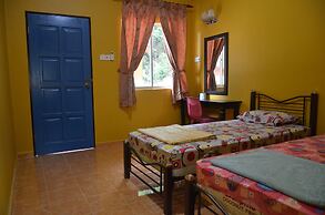 Country House Pulai Holiday Village