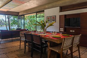 Toya Toya by Vista Rooms