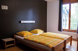 Geneva Hostel