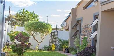 Luxlusive Guest House