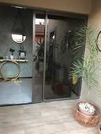 Luxlusive Guest House