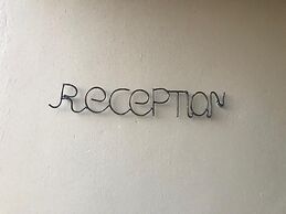 Luxlusive Guest House