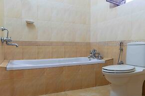 Crystal Homestay by Vista Rooms