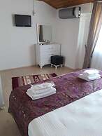 Golden Life Apart Otel