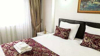 Golden Life Apart Otel