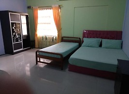 Tachi Stay Guesthouse Syariah