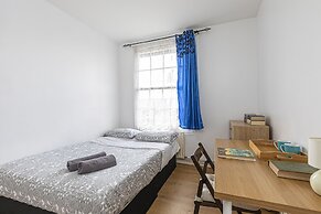 Tower Bridge Accommodation - 11