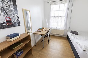 Tower Bridge Accommodation - 11