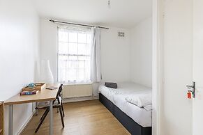 Tower Bridge Accommodation - 11