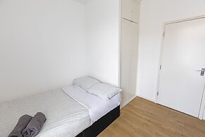 Tower Bridge Accommodation - 11