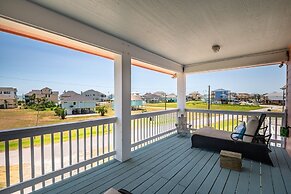 Selah 3 Bedroom Home by RedAwning