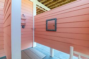 Selah 3 Bedroom Home by RedAwning