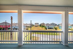 Selah 3 Bedroom Home by RedAwning