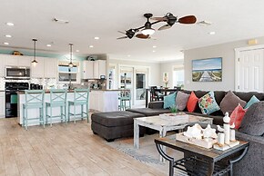 Selah 3 Bedroom Home by RedAwning