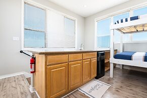 Selah 3 Bedroom Home by RedAwning