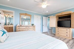 Selah 3 Bedroom Home by RedAwning