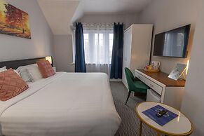 Best Western The Plough Hotel