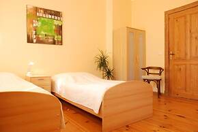 Apartment- und Zimmervermietung am Park