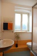 Apartment- und Zimmervermietung am Park