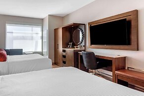 Cambria Hotel Nashville Airport