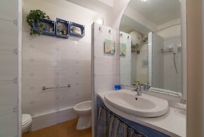 Vaniglia Studio in Porcellana