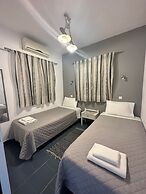 Elenis Studios & Apartments