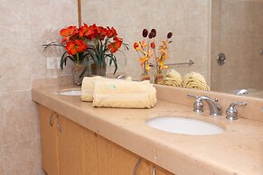 Condo Vela Vista 1004