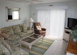 Sleeps 6, Ocean View Condo, 4 Heated Pools - Summerhouse 232