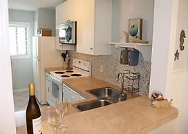 Ocean View Condo, Steps To The Beach - Summerhouse 426