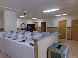Three House 2 Bed 2 Bath THWC